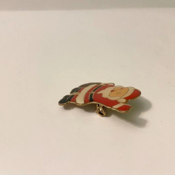 Vintage Santa Claus Pin Red White and Black Enamel Waving Santa Claus Brooch - Picture 8 of 12